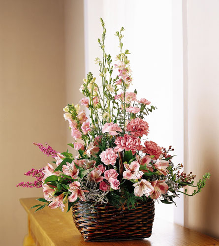 Exquisite Memorial Basket